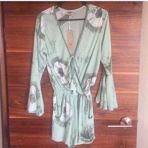 Khush Boho Kaia bell sleeve romper NWOT